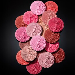 Skin Fetish: Divine Blush