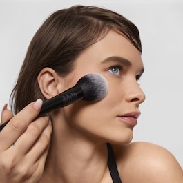 Pore Eclipse Matte Translucent Setting Powder