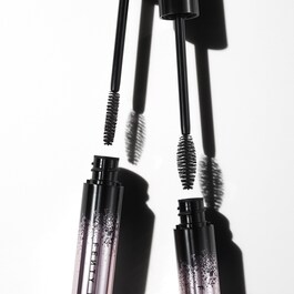 Full Frontal - Volume, Lift & Curl Mascara
