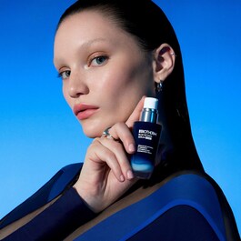 Blue Therapy Blue Retinol Night Serum