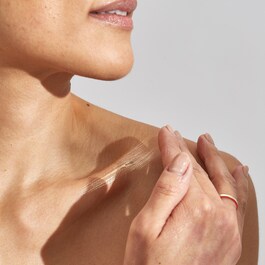 The Impossible Glow - Highlighting and bronzing drops