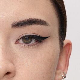 Black Ink - Classic Eyeliner
