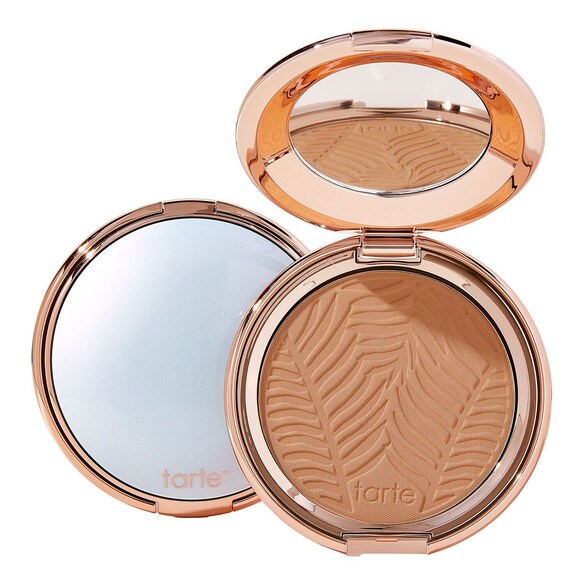 Amazonian Clay - Blurring powder foundation, TARTE