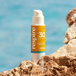Protecting Sunscreen SPF 30 - Face and Body Sunscreen